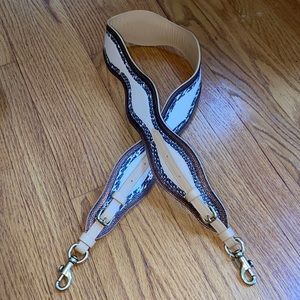 Coach Wavy Leather strap